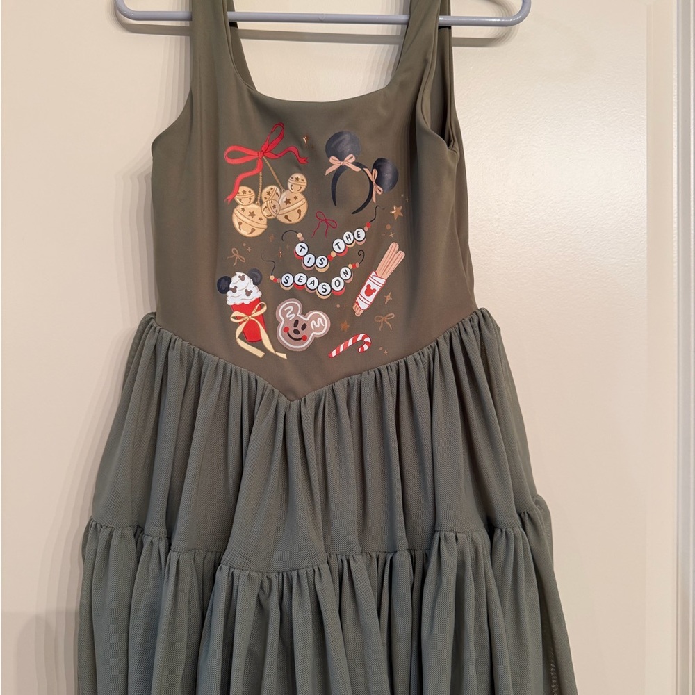 Adorable Disney Dress with Festive Accents